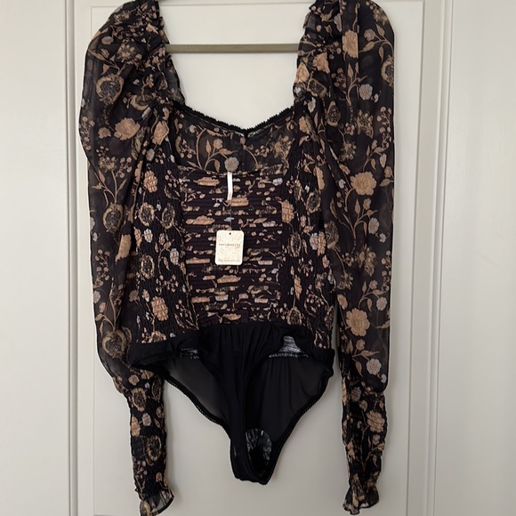 NWT Free people bodysuit - Picture 3 of 4
